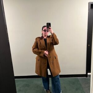 100% Wool Coat made in Austria with velvet Lapels